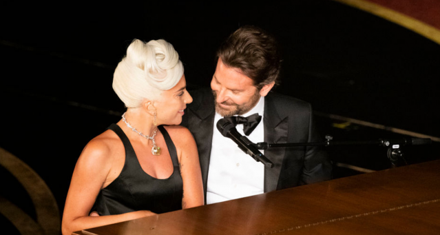 女友Ig取消闗注、前妻贈慶，Bradley Cooper與Lady Gaga深情對唱傳緋聞惹禍