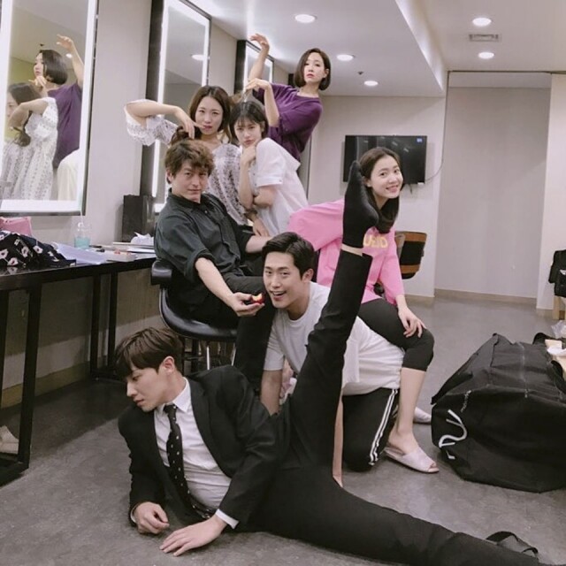 MBLAQ 成員李準在認真完成 KBS 週末劇《爸爸好奇怪》的拍攝後誠實履行國防義務。