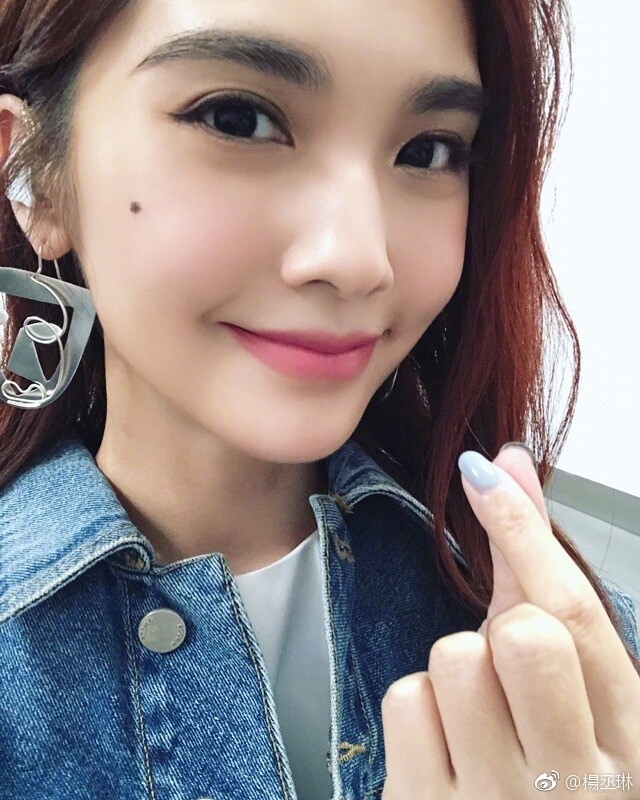 由初中相戀,到現在近20年的感情 由初中相戀,到現在近20年的感情