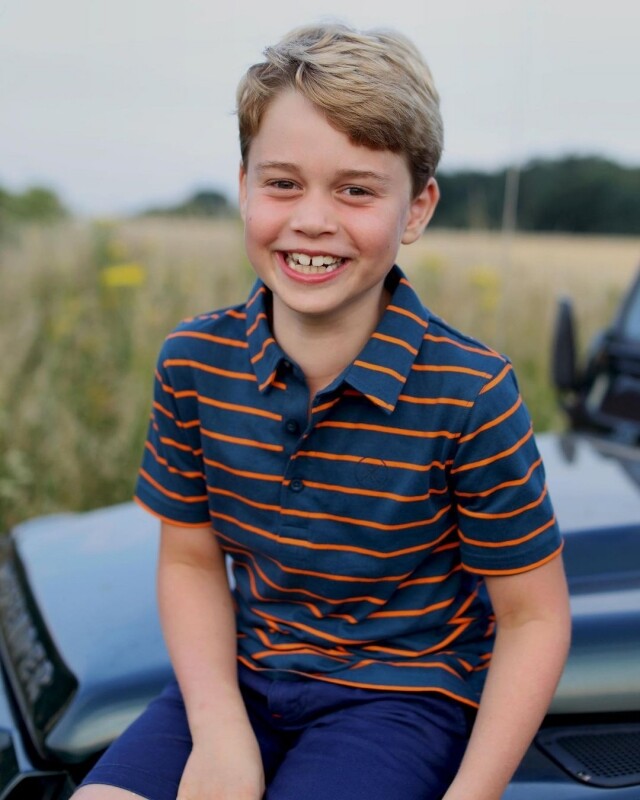 喬治小王子 8 歲了！皇室發放生日慶祝照片，但照片背後的意義卻令人鼻