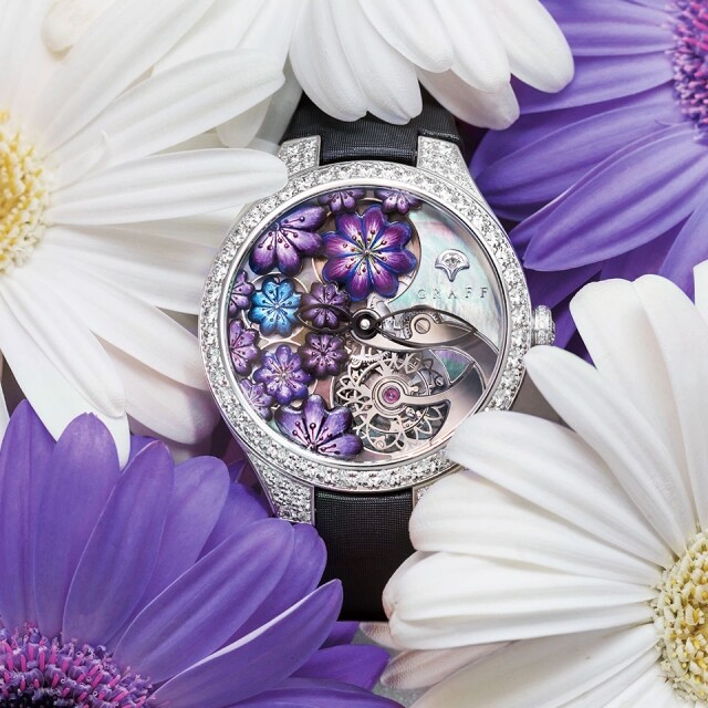 Graff推出花卉主題的陀飛輪腕錶