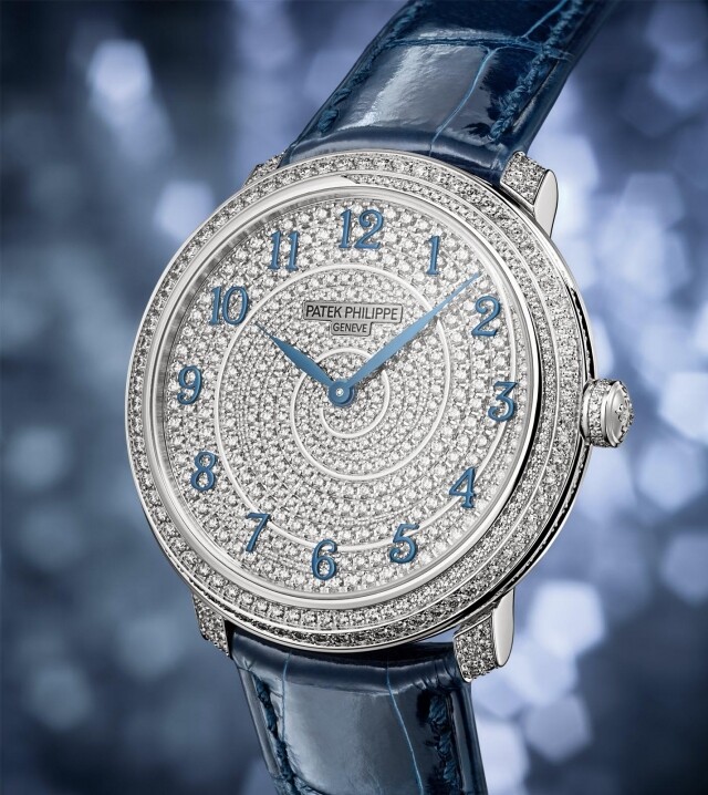 Patek Philippe Diamond Ribbon 珠寶腕錶鑲嵌的 770 顆鑽石均為頂級威塞爾頓鑽石。