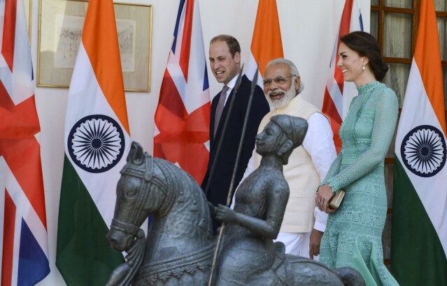 在他們出行印度時，凱特王妃便戴上了這雙別具意義的耳物