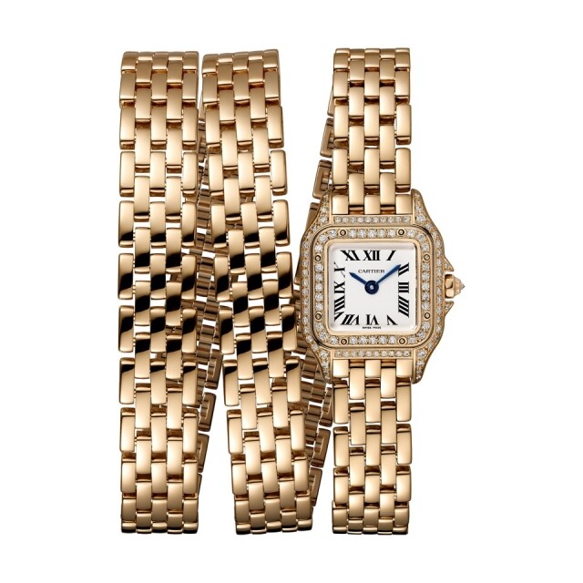 最近推出的 Panthère de Cartier 美洲豹腕錶小型款及迷你款，玫瑰金的 Panthère de Cartier 美洲豹腕錶設計輕巧而不失高貴。