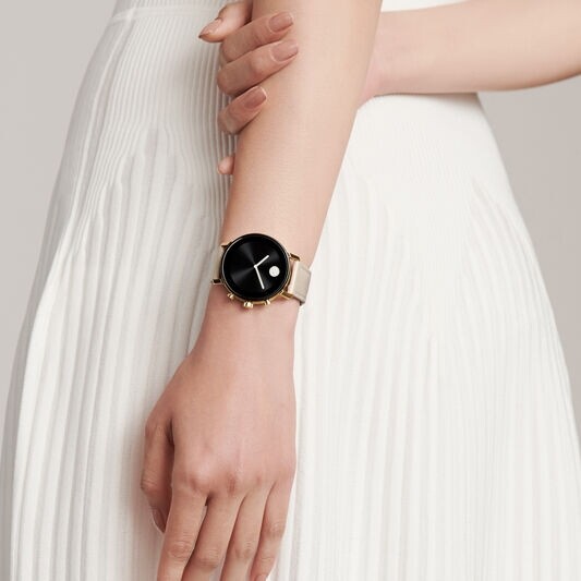 MOVADO Connect 2.0 智能手錶搭載 Google 的 Wear OS,兼容Android 以及 Apple iOS。 MOVADO Connect 2.0 智能手錶搭載 Google 的 Wear OS,兼容Android 以及 Apple iOS。