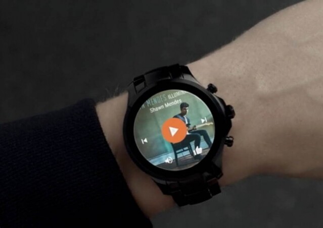 Emporio Armani Connected Hybrid Smartwatch智能腕錶展示 Shawn Mendes 演唱會。