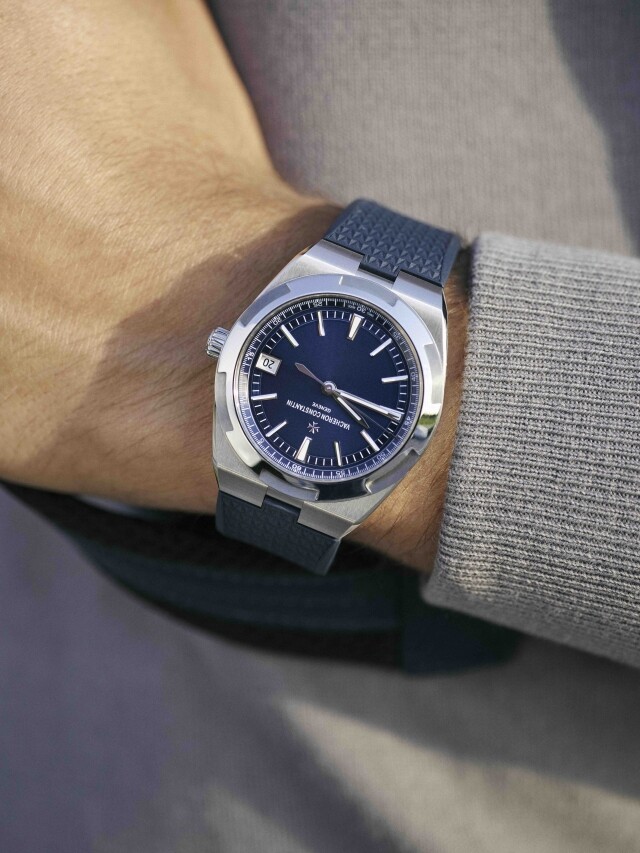 品牌 signature 的運動腕錶男裝 Overseas 配置簡單三針和基本功能，