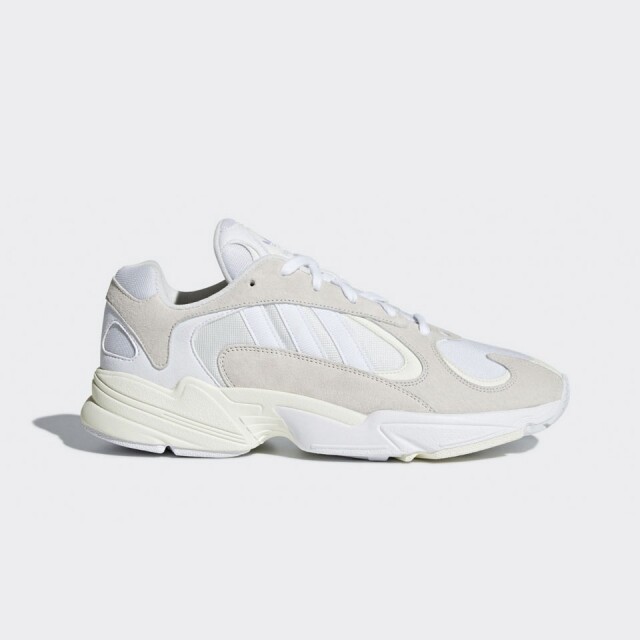 老爹鞋穿搭教學！10 對千元以下 Dad Shoes 推薦，一年四季顯長腿必備
