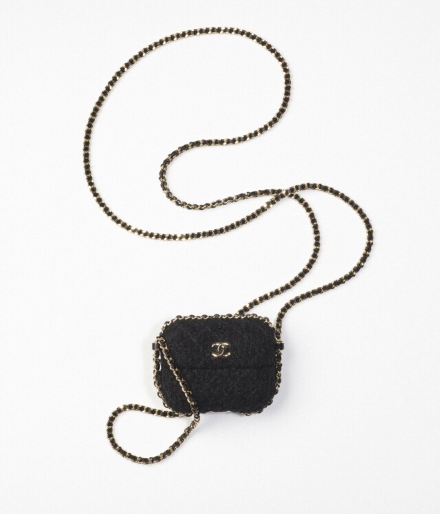 2021 Chanel 小皮具推薦：黑色斜紋軟呢小手袋