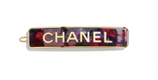 Chanel 樹脂髮夾 $5,500