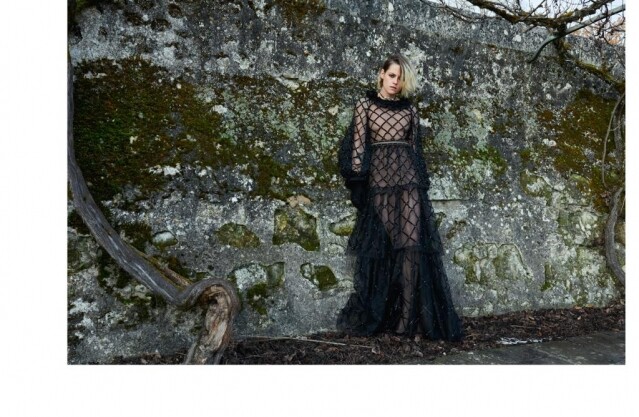 Kristen Stewart 成為了 2021 Chanel Metiers d’art 工藝坊系列廣告主角