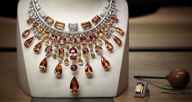 Chanel N°5 香水誕生 100 周年，推出史上首個向香水致敬的頂級珠寶系列