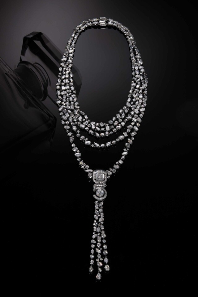 Chanel N°5 香水誕生 100 周年，推出史上首個向香水致敬的高級珠寶系列