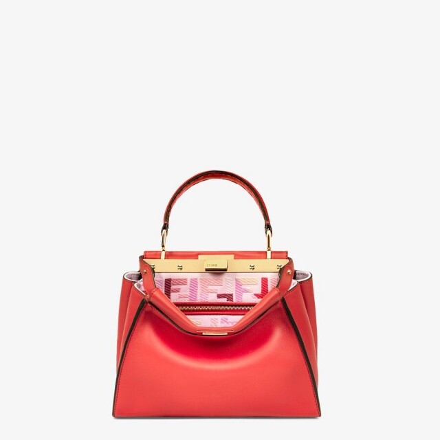 Fendi Peekaboo 新年特別版紅色手袋 $29,800