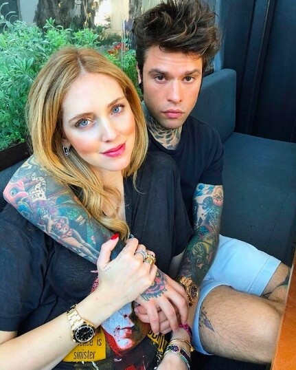 Chiara Ferragni 及 Fedez:同色系情侶對錶配搭 Chiara Ferragni 及 Fedez:同色系情侶對錶配搭