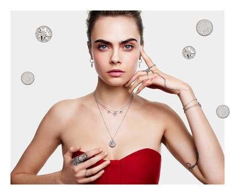 Dior Joaillerie 與其珠寶代言人 Cara Delevingne 呈獻全新節日廣告系列。