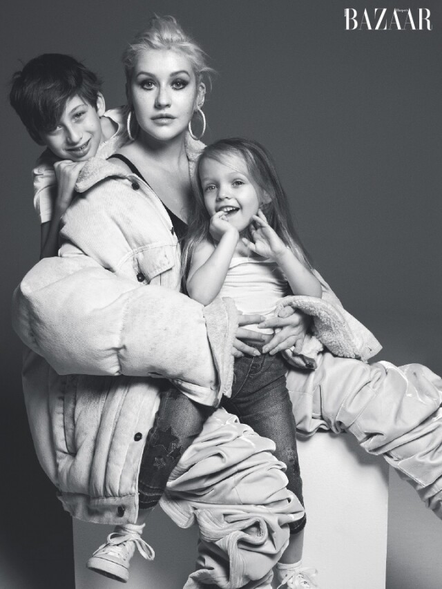 Christina Aguilera：「我喜愛肩負做媽媽的責任，給予孩子和至愛的支持和力量，做他們的