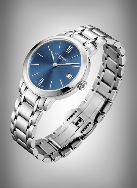 Baume & Mercier Classima 10477 手錶外形簡約，配備日期顯示的石英腕錶採用 31 毫米錶盤，Classima 10477