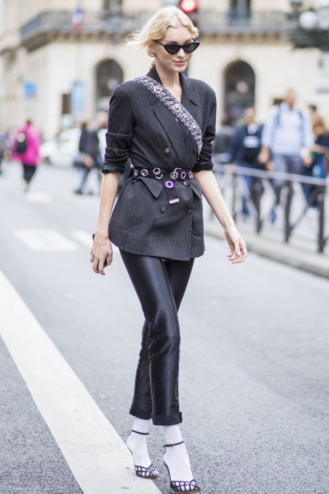 想為西裝 total look 造型增添時尚感,你需要一條設計特別的皮帶。 想為西裝 total look 造型增添時尚感,你需要一條設計特別的皮帶。