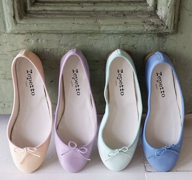 Repetto 是平底鞋 ballerina flats 的表表者 Repetto 是平底鞋 ballerina flats 的表表者