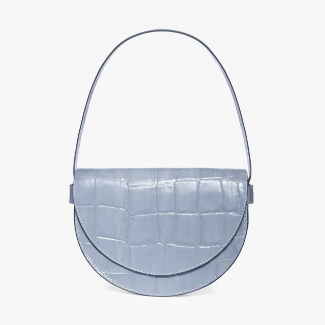Staud Amal Bag 淺藍色手袋 US$325 Staud Amal Bag 淺藍色手袋 US$325