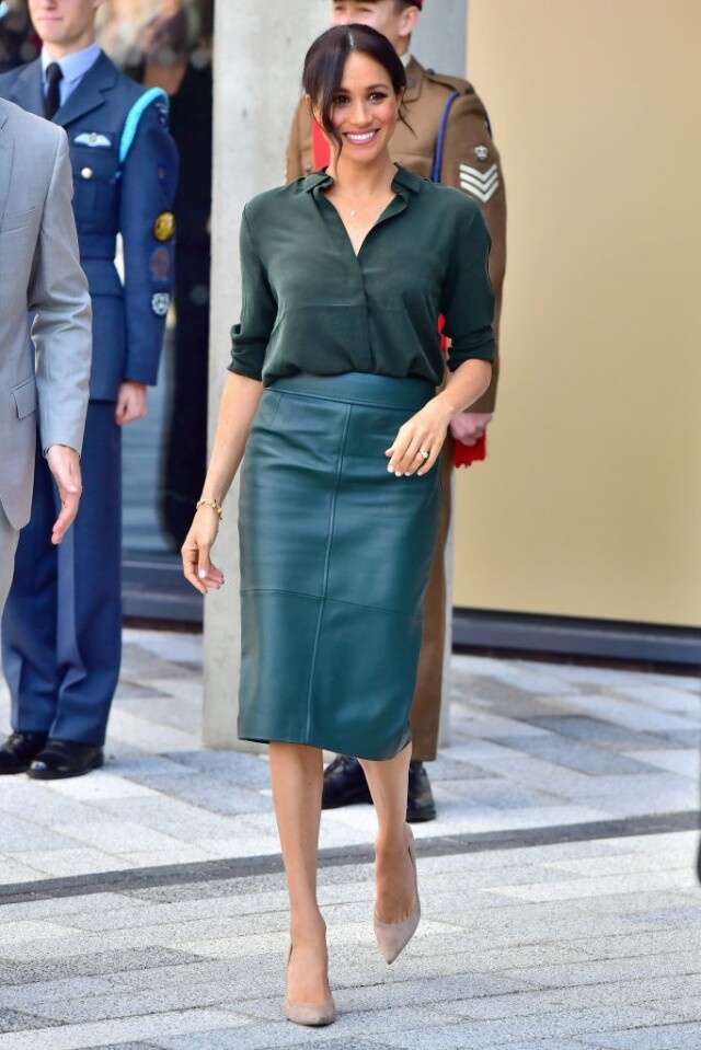 Meghan Markle 半身裙 business casual 穿搭 Meghan Markle 半身裙 business casual 穿搭