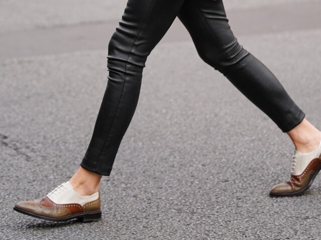 Business Casual 鞋子：Loafers 皮鞋就是型格之選