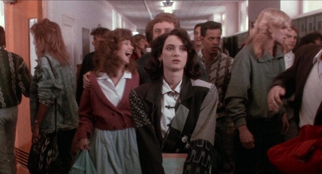 80、90 年代的人也太懂穿搭！來跟經典「Cult 片」電影中找尋造型靈感