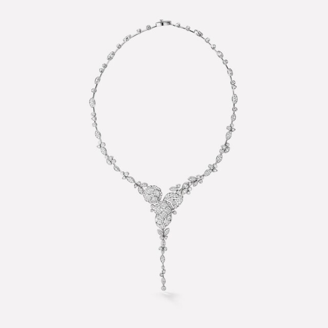 Chanel CAMÉLIA 系列山茶花造型鑽石頸鍊