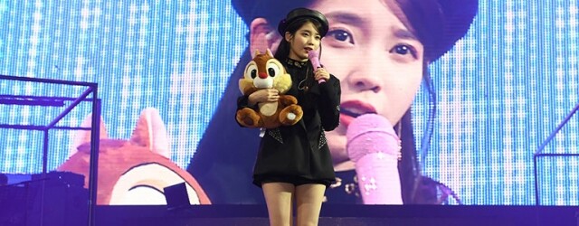 國民妹妹 IU 的個性穿搭法,讓你的腿看起來更修長 國民妹妹 IU 的個性穿搭法,讓你的腿看起來更修長