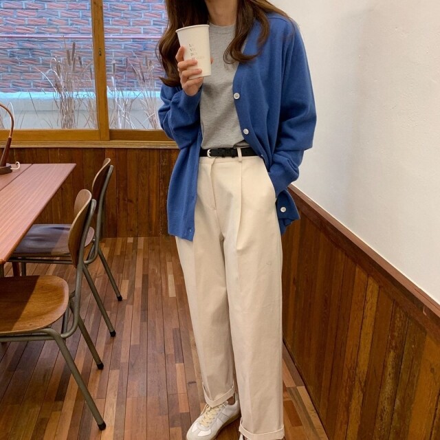 韓國女生的「經典藍」穿搭示範！原來這種藍色都可以穿得時尚又優雅