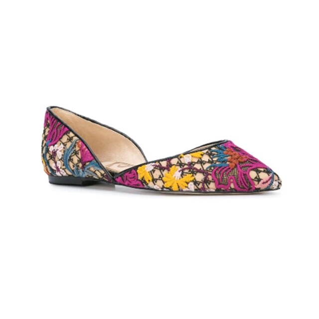 Sam Edelman 彩色花卉圖案尖頭平底鞋 $878 @farfetch.com Sam Edelman 彩色花卉圖案尖頭平底鞋 $878 @farfetch.com
