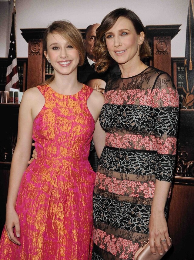 《詭修女》Taissa Farmiga拍鬼片走紅,私下的她原來愛這樣穿! 《詭修女》Taissa Farmiga拍鬼片走紅,私下的她原來愛這樣穿!