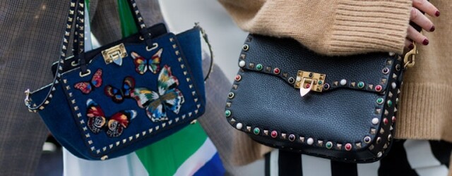 Valentino 手袋結合了反叛搖滾及女人味 Valentino 手袋結合了反叛搖滾及女人味