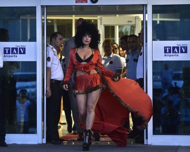 2014 年 Lady Gaga 到達伊斯坦布爾機