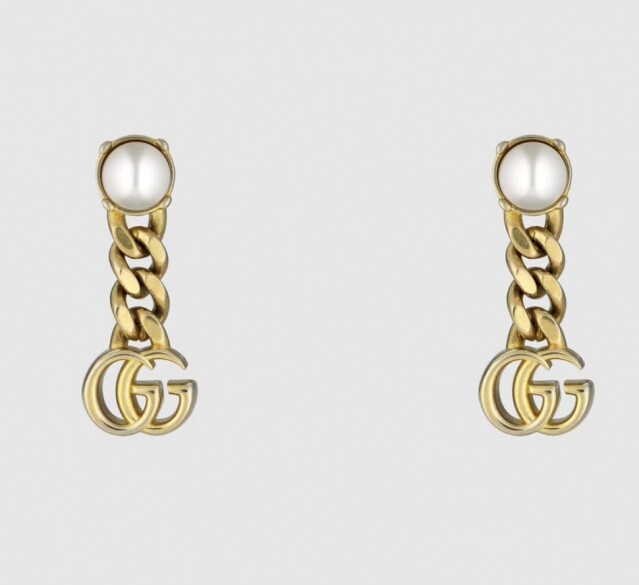 Gucci 耳環推薦 9：珍珠雙 G 耳環 $2,850