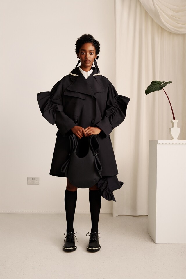 H&M x Simone Rocha 黑色大衣