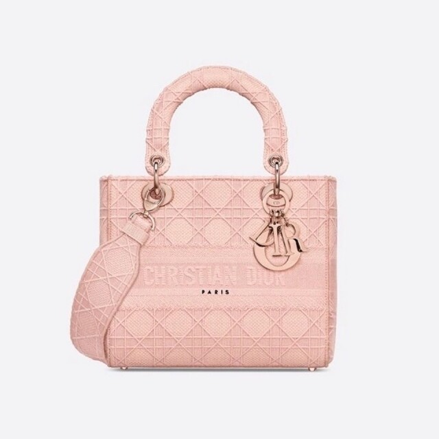 Dior LADY D-Lite 中號﻿粉紅色手袋 $25,500