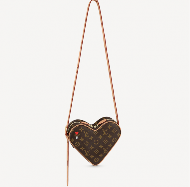 2021 Louis Vuitton 早春系列，最矚目的手袋一定是心型的 monogram 手袋