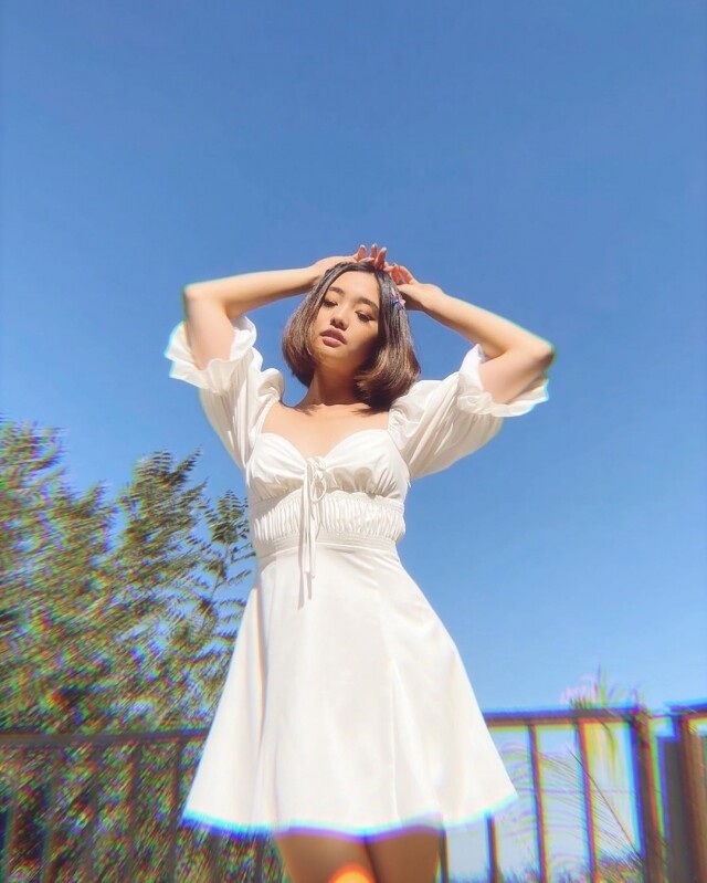 Jenn Im 大泡泡袖連身裙 Jenn Im 大泡泡袖連身裙