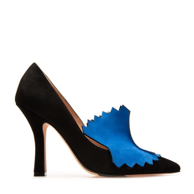 Bally 黑色綴彩藍色 ruffles 尖頭高跟鞋 $5,890