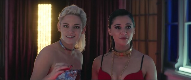 Kristen Stewart是百變天后嗎?《神探俏嬌娃》變裝造型秒秒驚喜 Kristen Stewart是百變天后嗎?《神探俏嬌娃》變裝造型秒秒驚喜