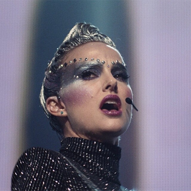 Natalie Portman 《Vou Lux》戲中造型 Natalie Portman 《Vou Lux》戲中造型