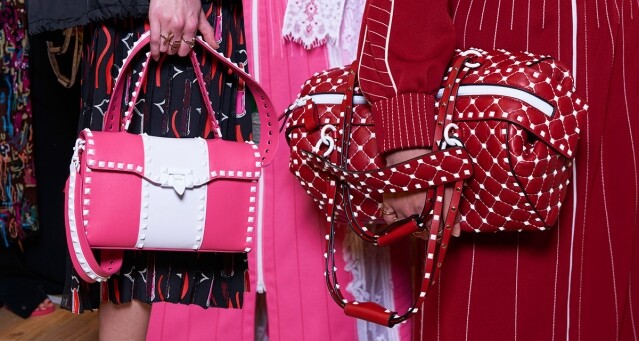 鎖定名牌手袋目標！Valentino 2018 早春系列手袋率先預覽