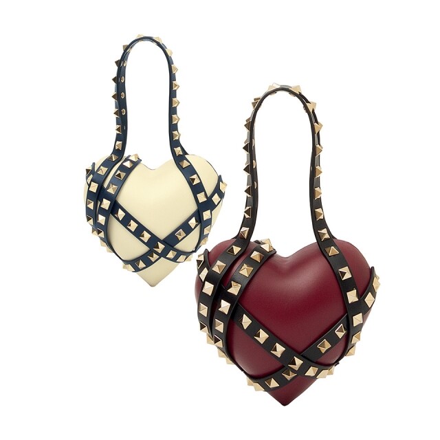 Valentino Garavani 2018 早春系列迷你心形手提袋 $19,900 Valentino Garavani 2018 早春系列迷你心形手提袋 $19,900