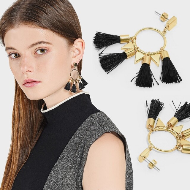 Charles & Keith 綴黑色流蘇耳環 Charles & Keith 綴黑色流蘇耳環