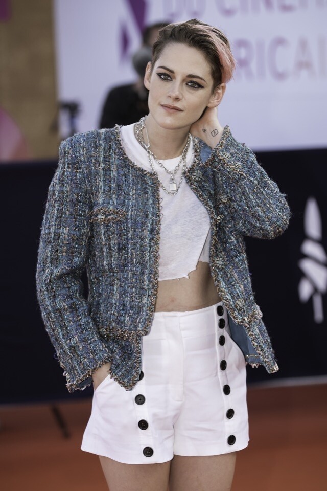 Kristen Stewart 同樣是 Chanel Tweed Jacket 的愛好者