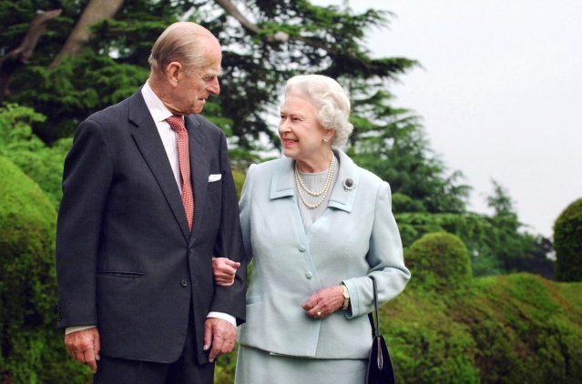 為何英女皇、戴安娜及凱特王妃愛佩戴珍珠首飾？拆解「珍珠」對皇室家族的