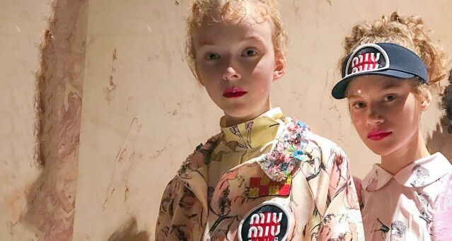 愛 Miu Miu 的女人，大概都是沉迷於復古風的，在巴黎高級訂製時裝週期間，Miu Miu 發佈了 2018 早春系列，Miuccia Prada 再次將復古風融入系列中，7 個重點讓你掌握整個 2018 早春系列。