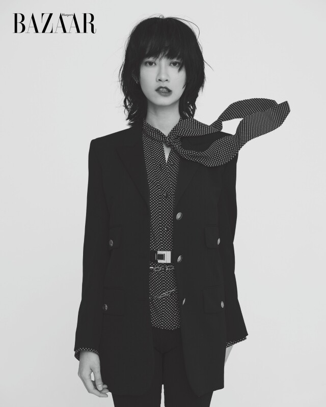 廖子妤親身演繹 SAINT LAURENT BY ANTHONY VACCARELLO 的 2021 春夏新裝 廖子妤親身演繹 SAINT LAURENT BY ANTHONY VACCARELLO 的 2021 春夏新裝
